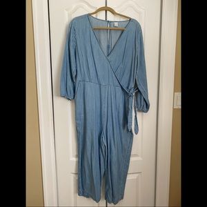 OLD NAVY petit chambray denim jumpsuit